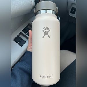 Hydro Flask 32oz Taproot